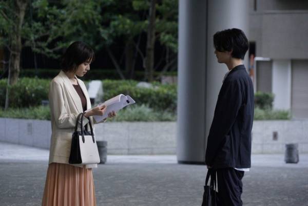 「推しの王子様」第9話、比嘉愛未“泉美”とディーン・フジオカ“光井”のキスに「あんな綺麗なキスシーン見たことない」の声