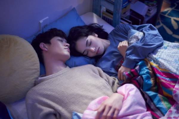 小松菜奈“さつき”の物語を別の角度から…『ムーンライト・シャドウ』コラボソングMV