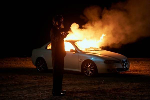 永瀬廉演じる“私”の内に秘めた感情を垣間見る『真夜中乙女戦争』場面写真