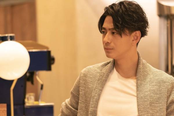 三浦翔平×野村周平が熱い火花を散らす「会社は学校じゃねぇんだよ 新世代逆襲編」新写真