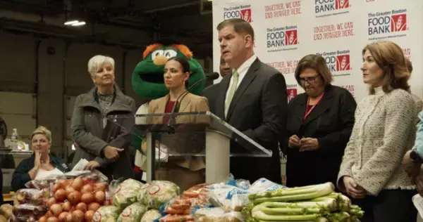 “誰一人取り残さない政治を”市民のために働く『ボストン市庁舎』予告編