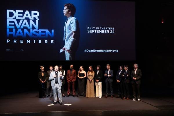 『ディア・エヴァン・ハンセン』全米公開スタート！エイミー・アダムス「これは家族のための作品」