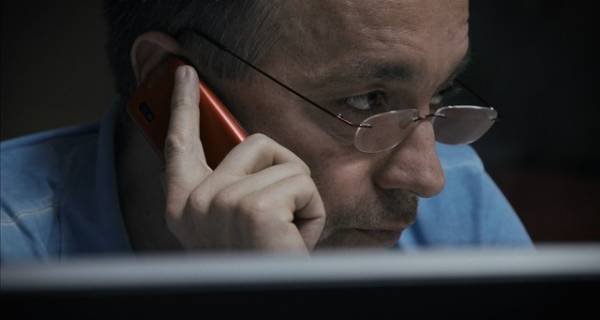 薄められた消毒液…取材で突き止めた驚愕の真実『コレクティブ　国家の嘘』本編映像解禁