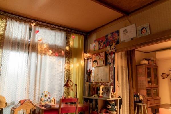 『そして、バトンは渡された』石原さとみ＆稲垣来泉＆大森南朋の“親子”ショット公開