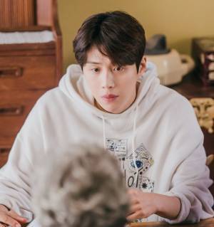 「海街チャチャチャ」キム・ソンホ、愛すべき“ホン班長”を語る「自分もこんな人間になれたら」