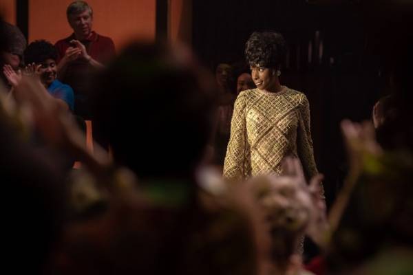 アレサ・フランクリンは「なぜ女王になったのか」衣装の秘密が明らかに『リスペクト』