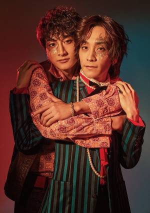 平間壮一＆小関裕太、魅惑的なビジュアル公開「The View Upstairs」