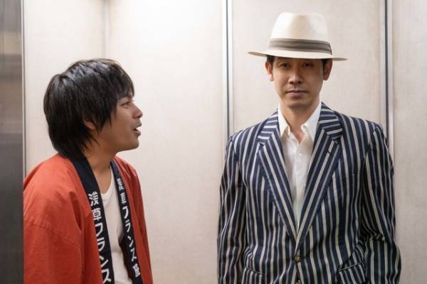 柳楽優弥＆大泉洋、夢を語り笑いを学ぶ…『浅草キッド』青春詰まった場面写真
