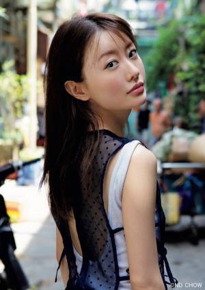 松本まりか、80年代の女性新人監督に！主演映画『雨に叫べば』Amazonで配信へ