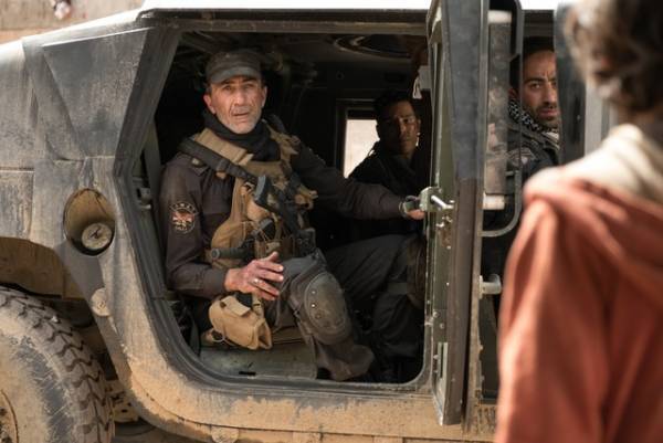 独自の戦闘を続ける特殊部隊の真の目的とは？『モスル～あるＳＷＡＴ部隊の戦い～』予告編