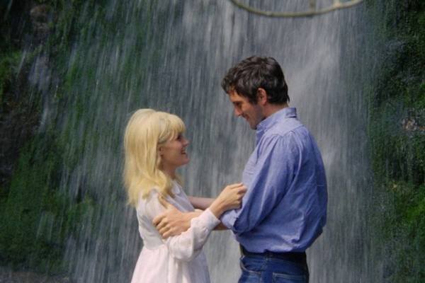 ケン・ローチ監督の長編デビュー作『夜空に星のあるように』リバイバル上映決定