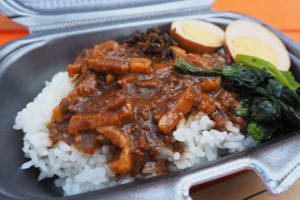目も心も満たされる“おいしい料理”が登場！再現メニューが味わえるキッチンカーも「Beeat!!八重洲 meets CINMEA」
