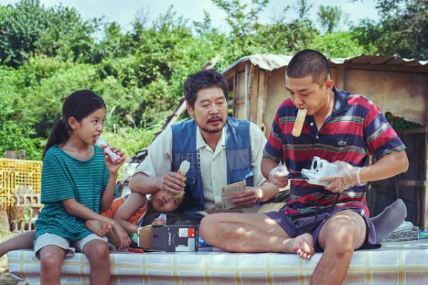 ユ・アイン、俳優賞総なめの壮絶な演技『声もなく』予告解禁