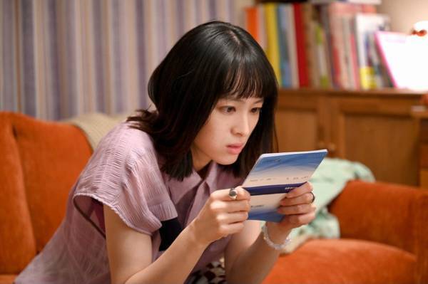 「婚姻届に判を捺しただけですが」第1話、坂口健太郎“百瀬”の寝起き姿に「想像の斜め上」「最高すぎて頭抱えた」などの声集まる