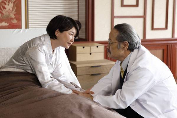 「ドクターX」2話　要潤“興梠”に「逃げちゃダメだ」の声、米倉涼子“未知子”の御意ポーズに反応も