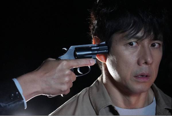 「真犯人フラグ」3話　佐野勇斗“一星”衝撃告白に「予想外すぎる」「妄想では？」などの声多数、桜井ユキ“朋子”謎行動も注目集める