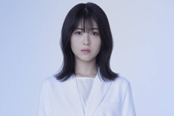 浜辺美波、初の医療ドラマで主演！「ドクターホワイト」フジ月10で放送