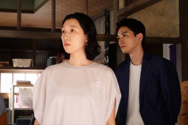 「SUPER RICH」3話、赤楚衛二“優”の料理に「優くん、天才」「普通においしそう」の声、衛と優を見舞う“水のトラブル”にも爆笑の嵐