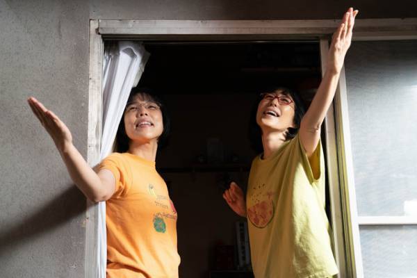 木村多江「ぜひ“のほほん”として」“阿佐ヶ谷姉妹”役の2人からコメント到着