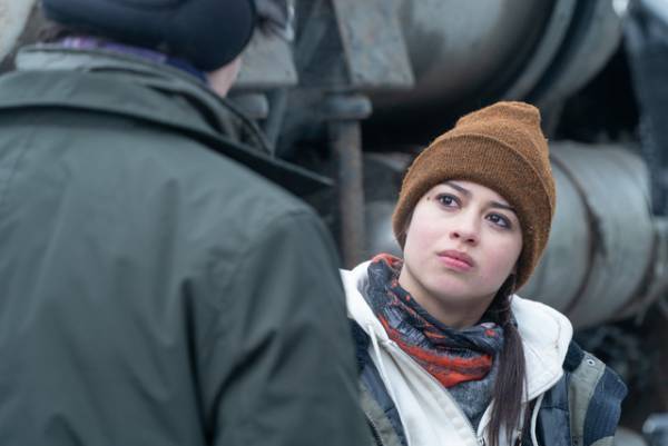 アンバー・ミッドサンダー「これまで誰も見たことがないような光景」『アイス・ロード』インタビュー映像