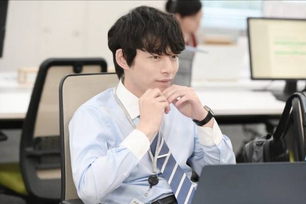 「婚姻届に判を捺しただけですが」4話　倉科カナ“美晴”の行動に視聴者驚愕…高杉真宙“唯斗”の“宣戦布告”も注目集める