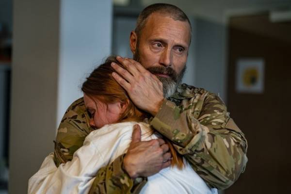 マッツ・ミケルセン「それが彼のやり方」復讐に燃える姿とらえた『ライダーズ・オブ・ジャスティス』場面写真