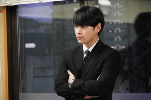 「二月の勝者」5話　羽村仁成の演技に「ホンマ上手い」の声、加藤シゲアキ“灰谷”のベスト姿も話題に