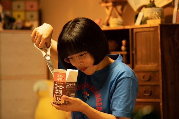 悪夢に悩まされる安藤玉恵“ミホ”の独特な解決策とは？「阿佐ヶ谷姉妹ののほほんふたり暮らし」第2回放送