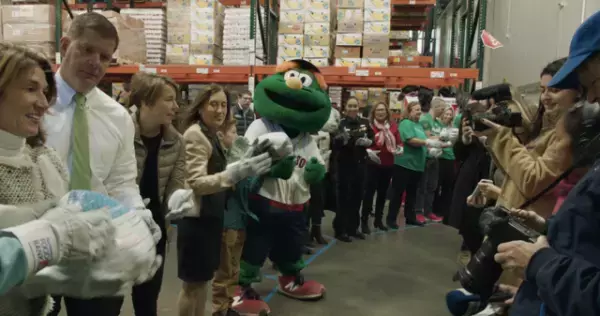 『ボストン市庁舎』ワイズマン監督「自分の仕事をこなしている人々」を描きたい