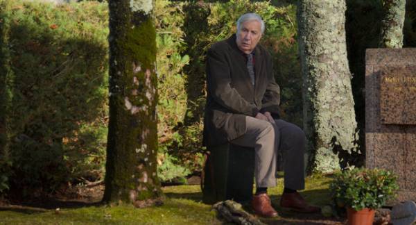 『ローラとふたりの兄』困った兄たちとその妻、現代っ子…個性豊かな登場人物に注目