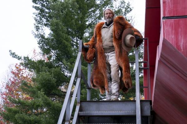 マッツ・ミケルセンが“ノイズ”をレクチャー『カオス・ウォーキング』本編未収録シーン解禁