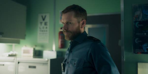 女性刑事が潜水艦内の事件に挑む大ヒット英ドラマ「原潜ヴィジル 水面下の陰謀」配信