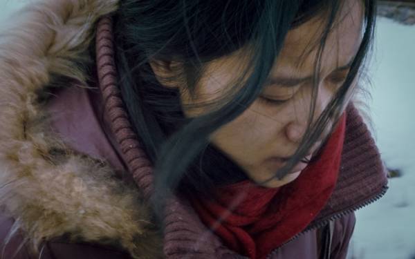 ベトナム人女性労働者たち描く『海辺の彼女たち』監督、新藤兼人賞受賞