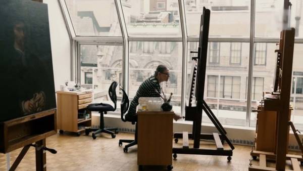 歴史的取引の始まる“裏側”を捉えた『ダ・ヴィンチは誰に微笑む』特別映像解禁