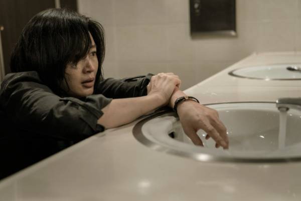 キム・ヘス演じる刑事、失踪した少女に感情移入…韓国映画『ひかり探して』予告編