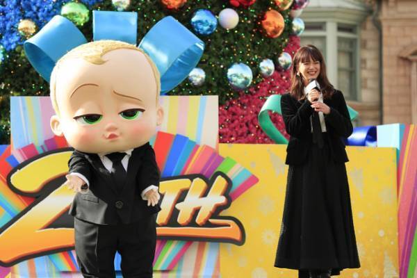 ムロツヨシ「ボス・ベイビーがとっても奮闘」多部未華子とUSJイベントに登場