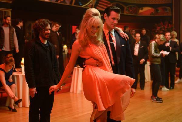 マット・スミス、トーマシン＆アニャと華麗にダンス『ラストナイト・イン・ソーホー』本編映像