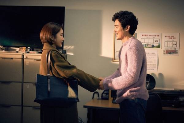 韓国版『ラブ・アクチュアリー』“4組のカップル”をキャスト＆監督が紹介『ニューイヤー・ブルース』