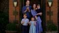 毎年恒例！ウィリアム王子一家のクリスマスカードの家族写真が公開に ヨルダンで撮影