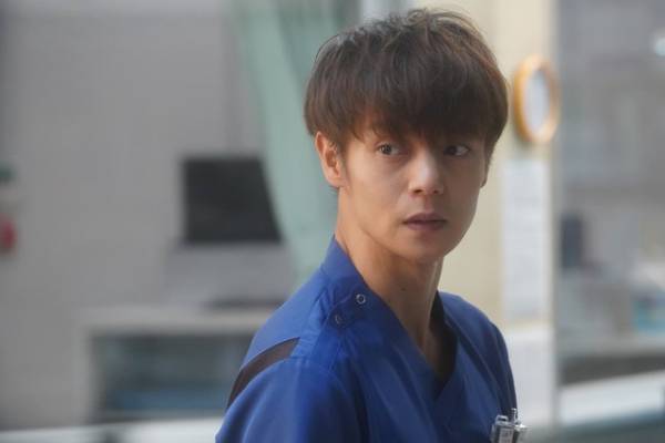 「ラジエーションハウスII」最終話、窪田正孝“唯織”、本田翼“杏”それぞれの告白に視聴者「告白のようで告白ではないぞ」とツッコミ