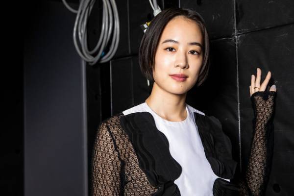 【インタビュー】有村架純と石橋静河はどんな思いを抱いて抱きしめ合ったのか？ “分断”の時代に大切な他者へのまなざし