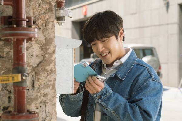 カン・ハヌル「キャラクターが僕自身みたい」映画『雨あな』に重ねた想い