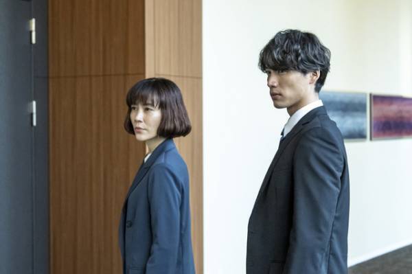 綾野剛「アバランチ」クランクアップコメント到着「沢山の"気づき"に出逢えた」