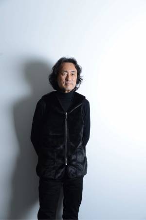 【映画と仕事 vol.13 後編】岸辺露伴のつくり方！ 人物デザイン監修・柘植伊佐夫が明かす、高橋一生の私物のパンツから割り出した“最適解”