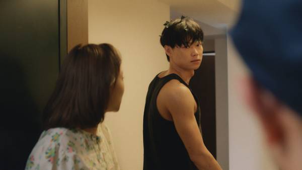 【映画と仕事 vol.13 後編】岸辺露伴のつくり方！ 人物デザイン監修・柘植伊佐夫が明かす、高橋一生の私物のパンツから割り出した“最適解”