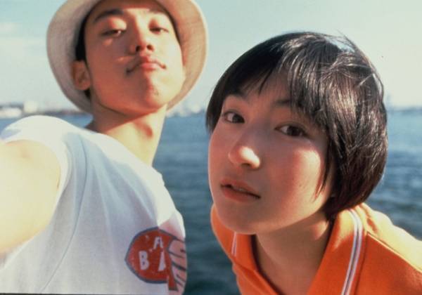 映画監督一家、自宅全焼からの再起を綴るドキュメンタリー『焼け跡クロニクル』ポスター完成