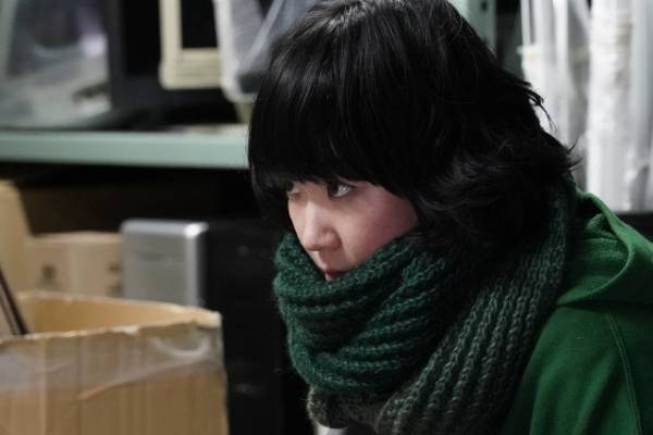 黒木華主演「ゴシップ」野村周平＆石井杏奈ら“ニュースサイト”編集部の場面写真解禁