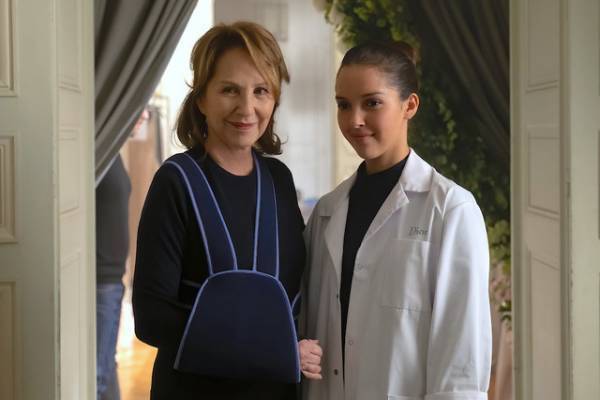 幻のドレスや貴重なスケッチ画も登場『オートクチュール』予告編＆場面写真