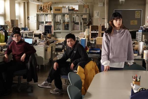 「ゴシップ」2話、黒木華“凛々子”と溝端淳平“根津”、キス寸前状態に「あの至近距離はドキドキ」沸く視聴者続出、寛一郎“虎太郎”の正体にも注目集まる