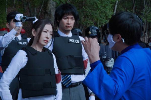 青木崇高主演「邪神の天秤 公安分析班」5話までの劇中カットが解禁